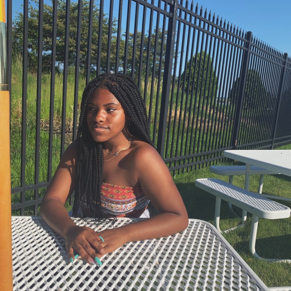Meet your Posher, Kelaiah